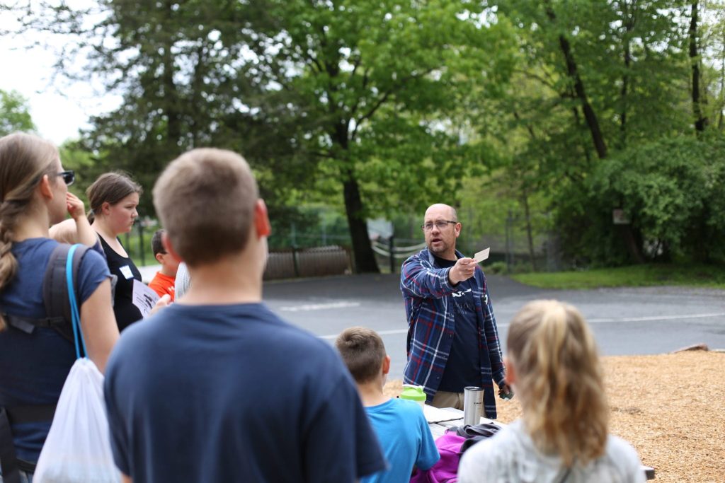 Team Building Scavenger Hunt Kids Summer