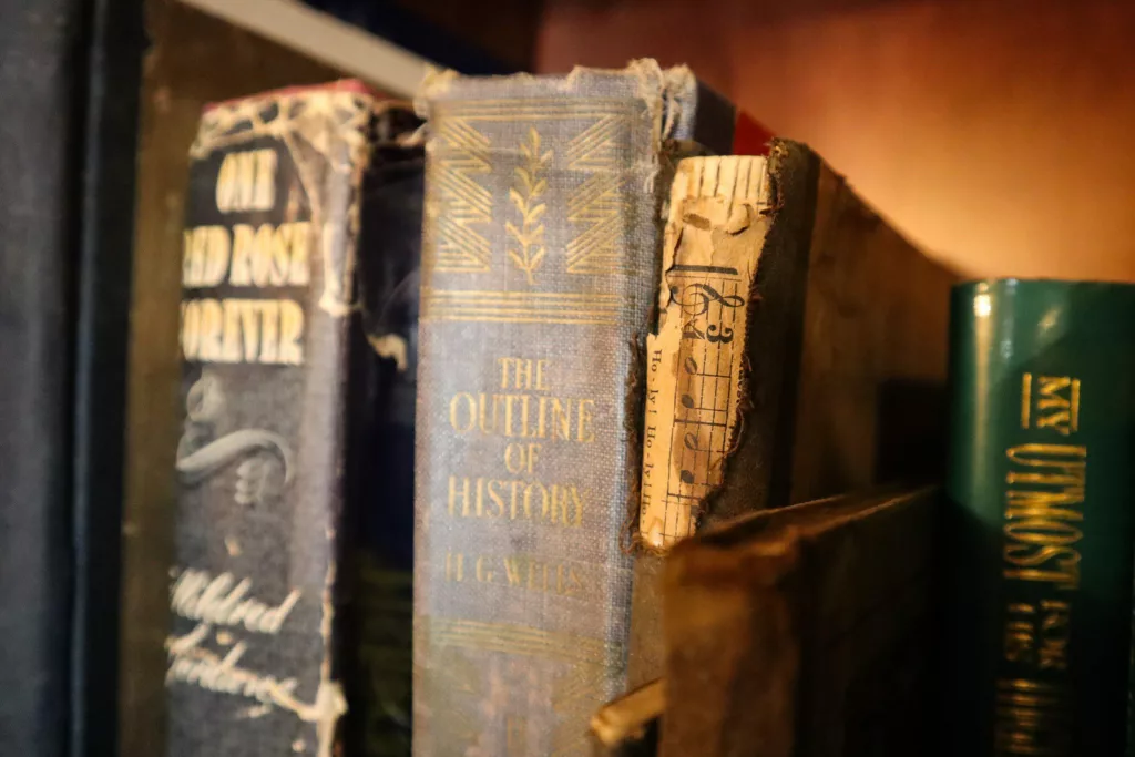 Escape Room Missions Books