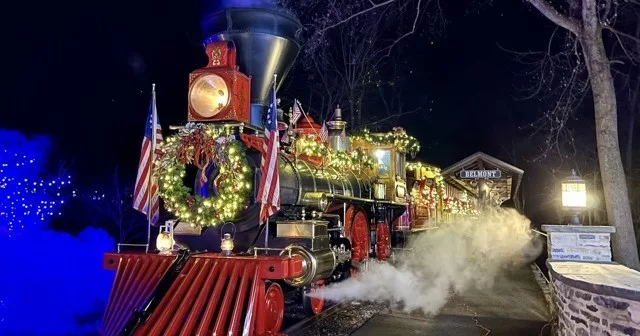 Stonegablestrain Christmas Train At Stone Gable In Pa